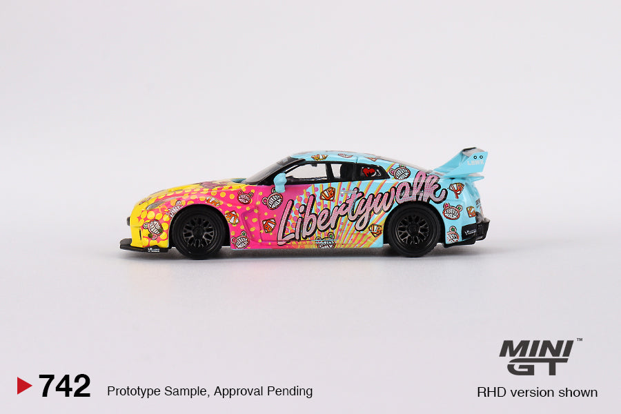 Mini GT 742 LB- Silhouette WORKS GT NISSAN 35GT-RR Ver. 1 LBWK KUMA
