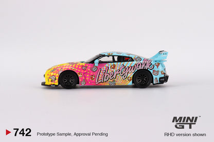 Mini GT 742 LB- Silhouette WORKS GT NISSAN 35GT-RR Ver. 1 LBWK KUMA